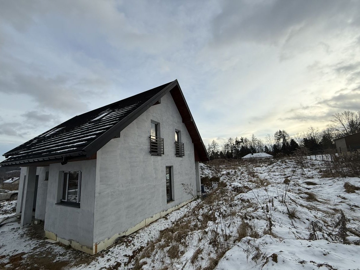 Na sprzedaż nowy dom w stanie surowym zamkniętym – Zebrzydowice.