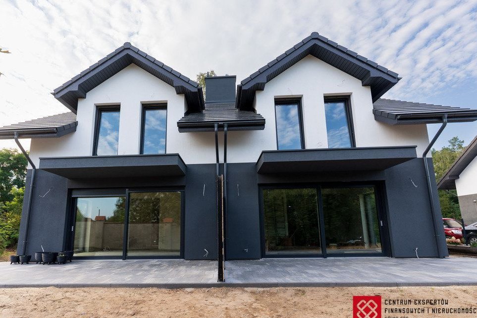 Dom w zabudowie bliźniaczej - Naterki