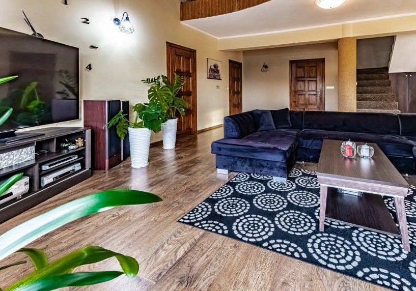 Rodzinny dom z zagospodarowaną działką szuka nowego Nabywcy :-)