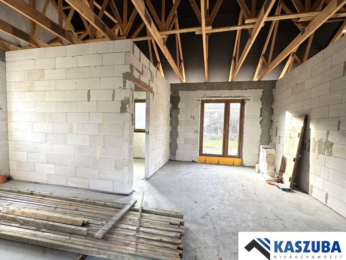 Przylep wolnostojący surowy zamknięty działka 9ar