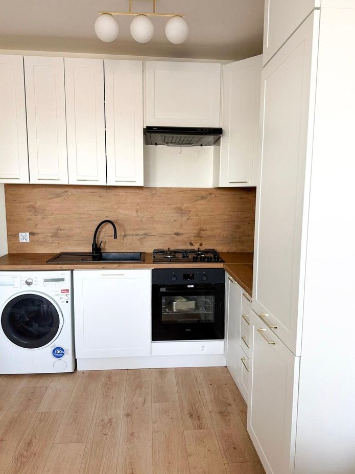 40m | widok na zieleń | balkon | jasne