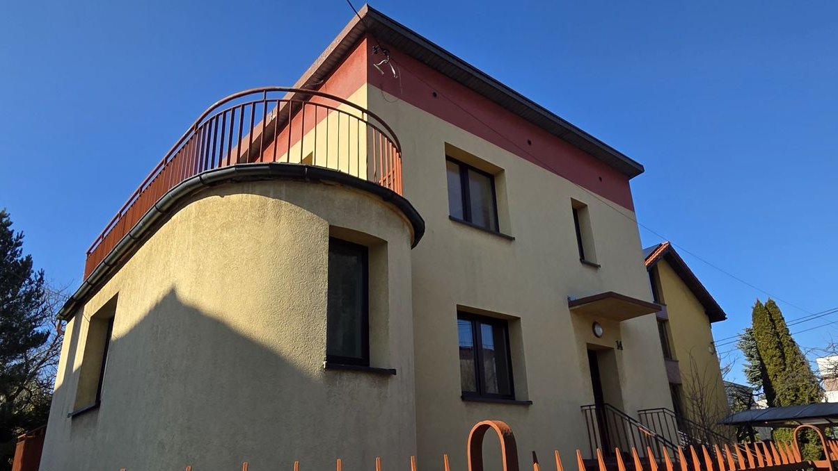 Os. Ptasie ok. Gilów dom 180m dz. 530m