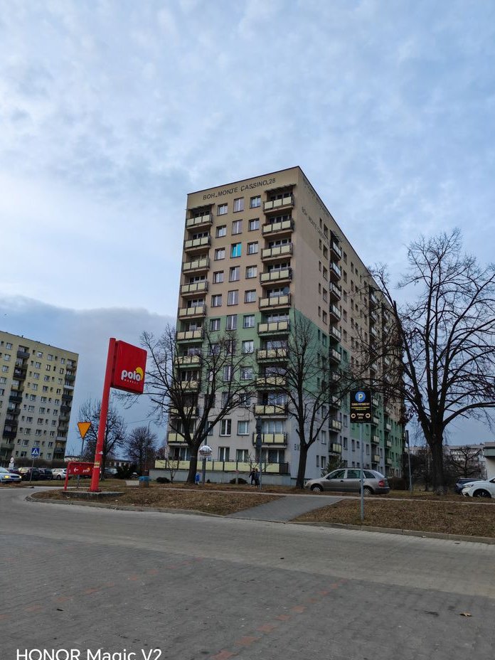 Dwupokojowe mieszkanie z balkonem w Sosnowcu