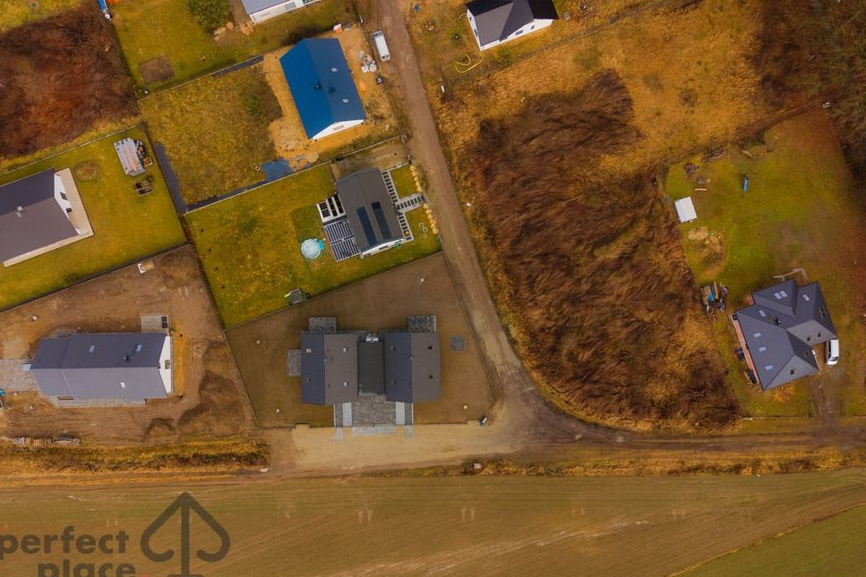 przy Lesie- Bliźniak- 5pok - garaż- duża działka