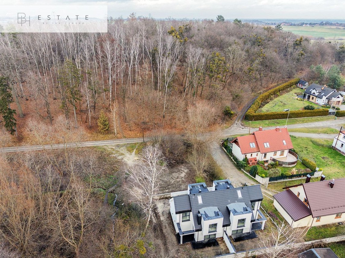 Dom z widokiem na las, po odbiorach.Okazja!