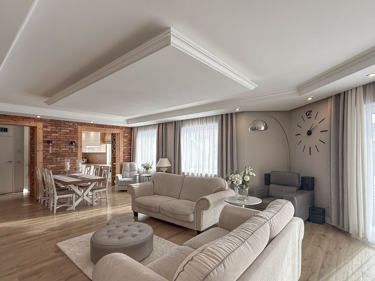 Dom parterowy z 2020 r. o pow.150 m² na działce o pow.1603 m²!