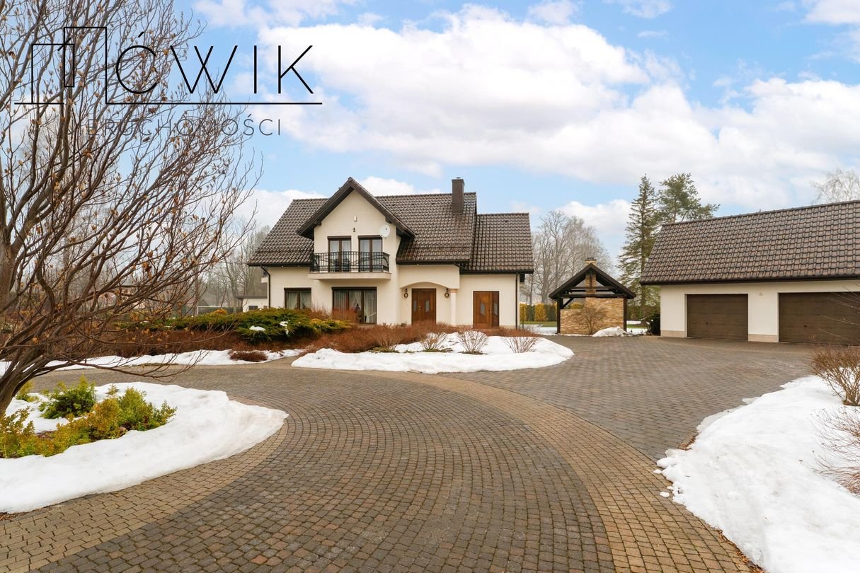 Wysokiej klasy dom - w pełni umeblowany - 209 m2