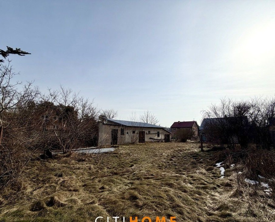 Dom 55m² z działką 1189m² – blisko rzeka Świder