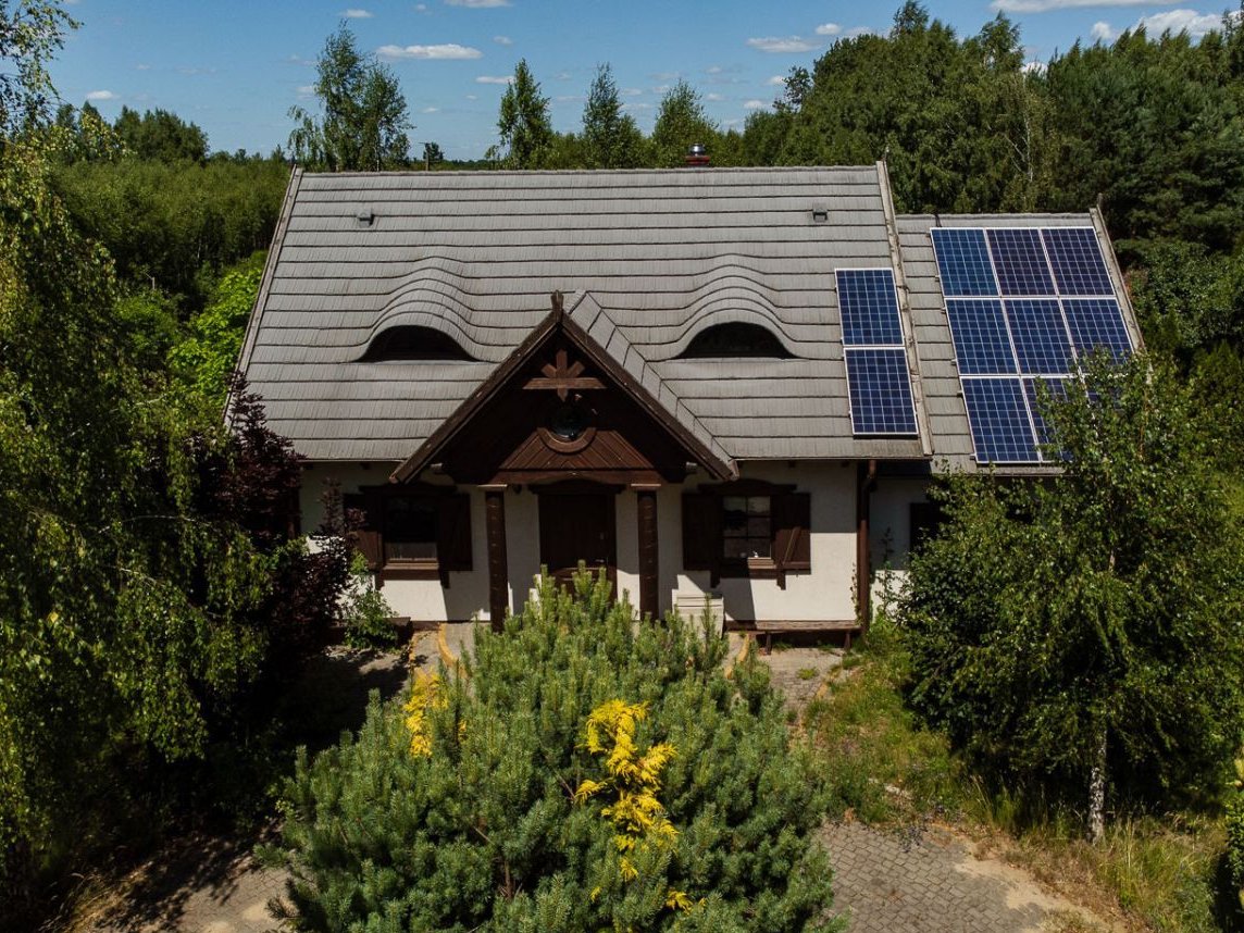 Klimatyczny, 5 pokojowy dom na działce 8664 m2