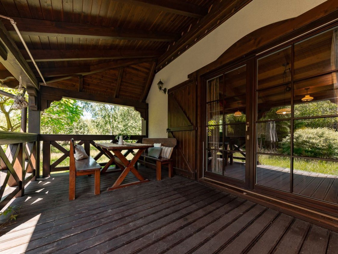 Klimatyczny, 5 pokojowy dom na działce 8664 m2