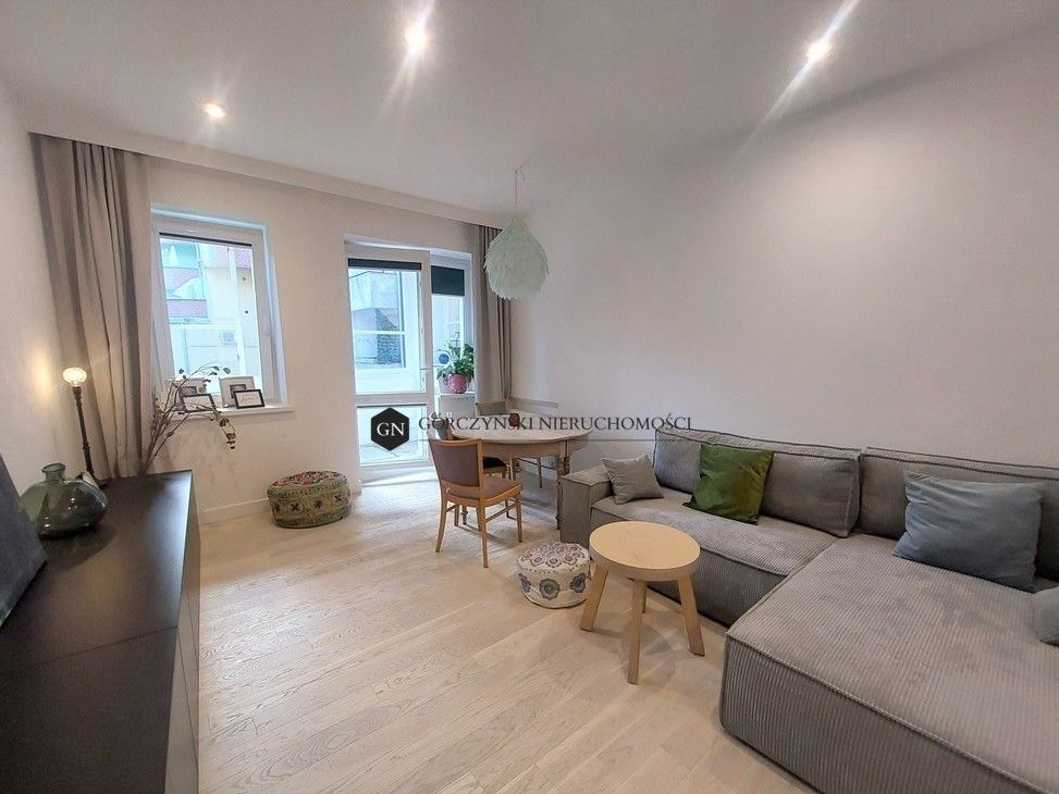 Ul. Otmuchowska/2 pok, loggia, CO miejs. + piwnica