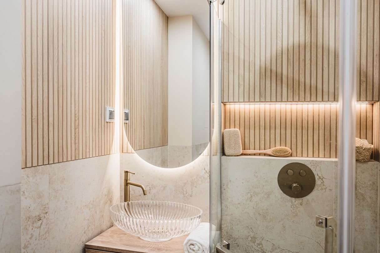 Stylowe 3-pokojowe mieszkanie, po remoncie z dużym balkonem, Mokre.