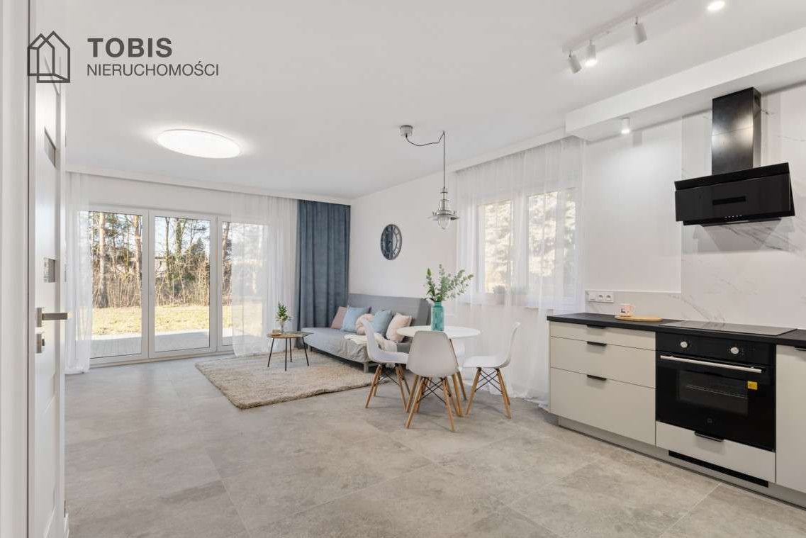 4 sypialnie , przestronny salon , 800 m do szkoły