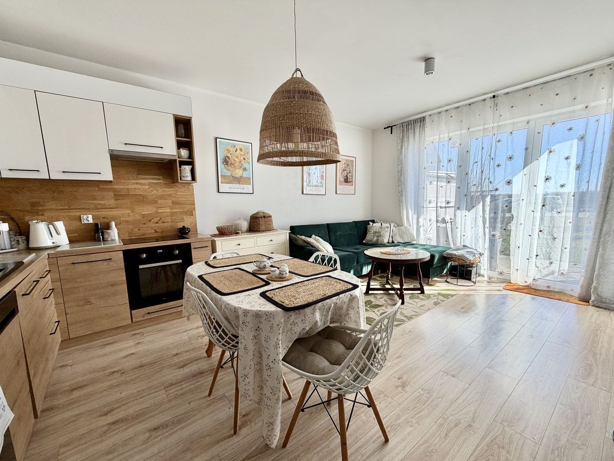 2 pokoje/ogród/miejsce postojowe