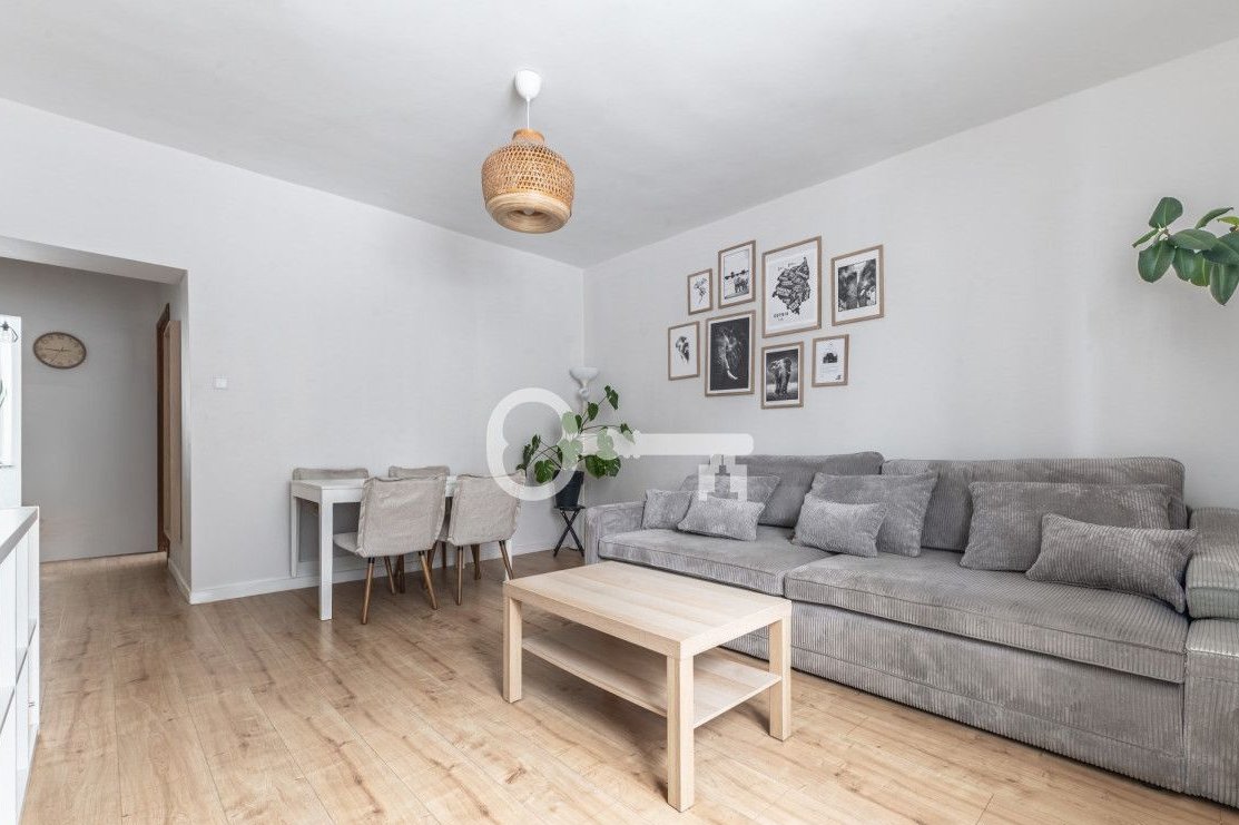 Komfortowe 2 pokoje przy Amw – idealne na start