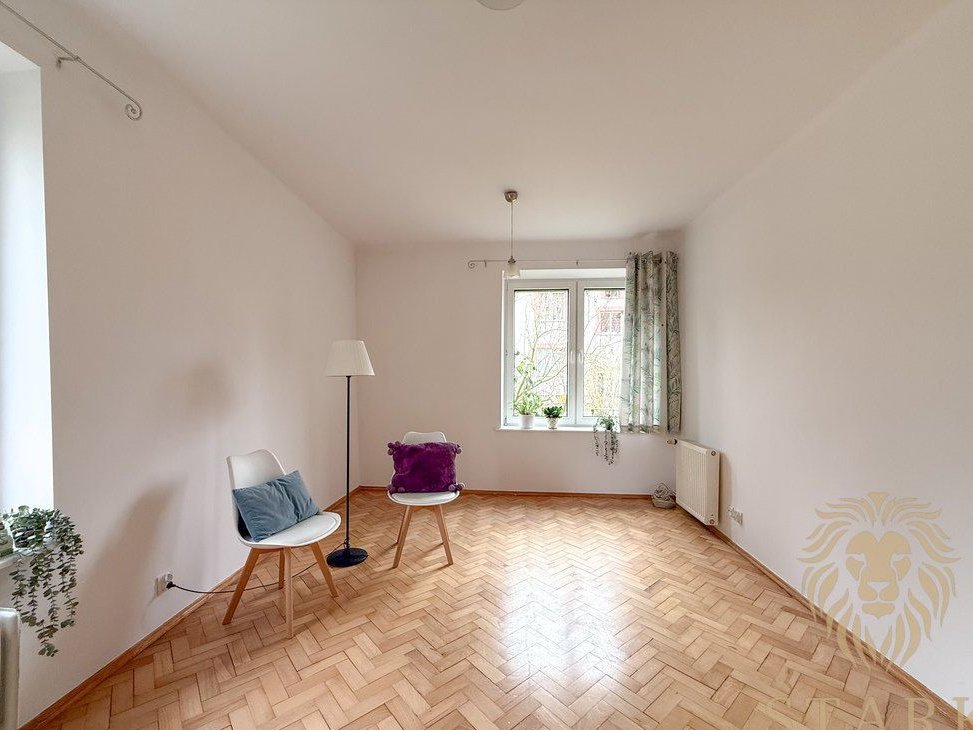 3 pokoje | 64 m² | spółdzielcze | parter