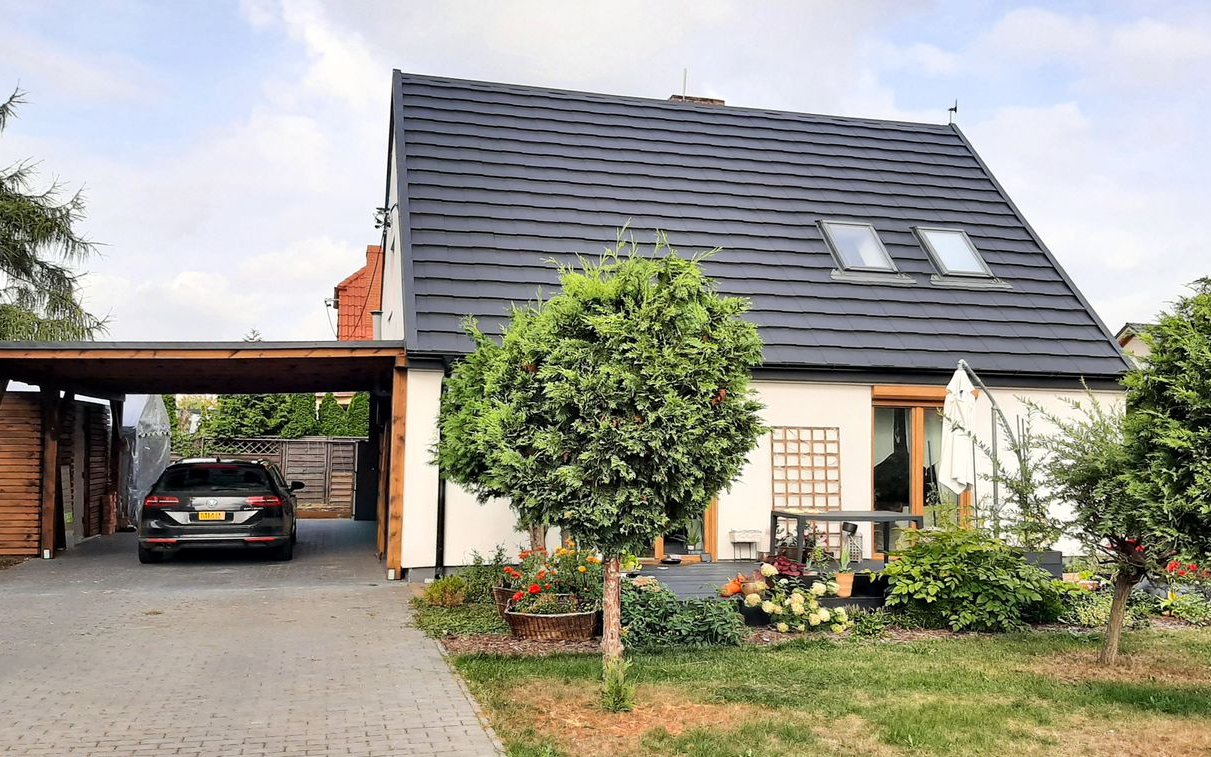 Atrakcyjny dom w Białych Błotach