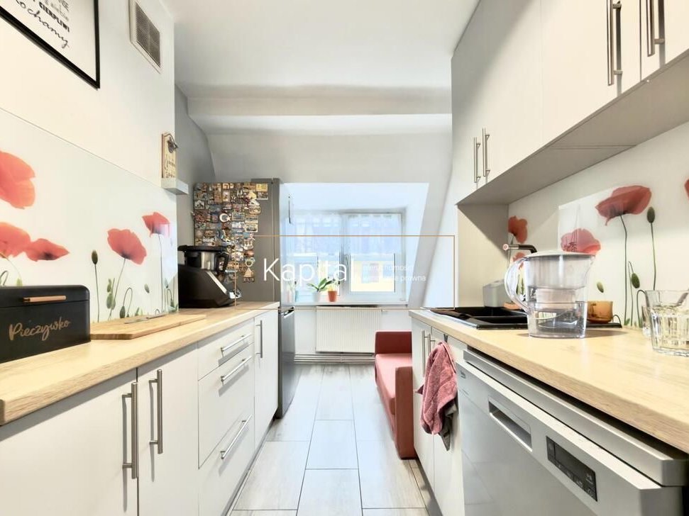 2 pokoje | osobna kuchnia | piwnica | strych