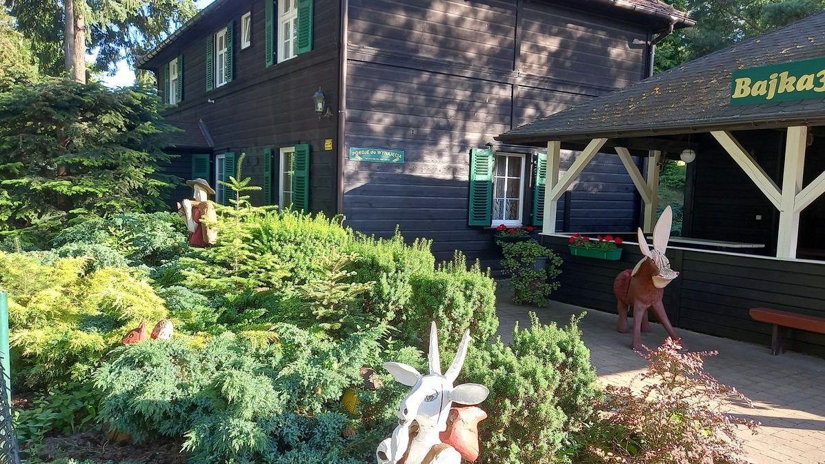 Dom na przepięknie położonej działce przy jeziorze Łagowskim.