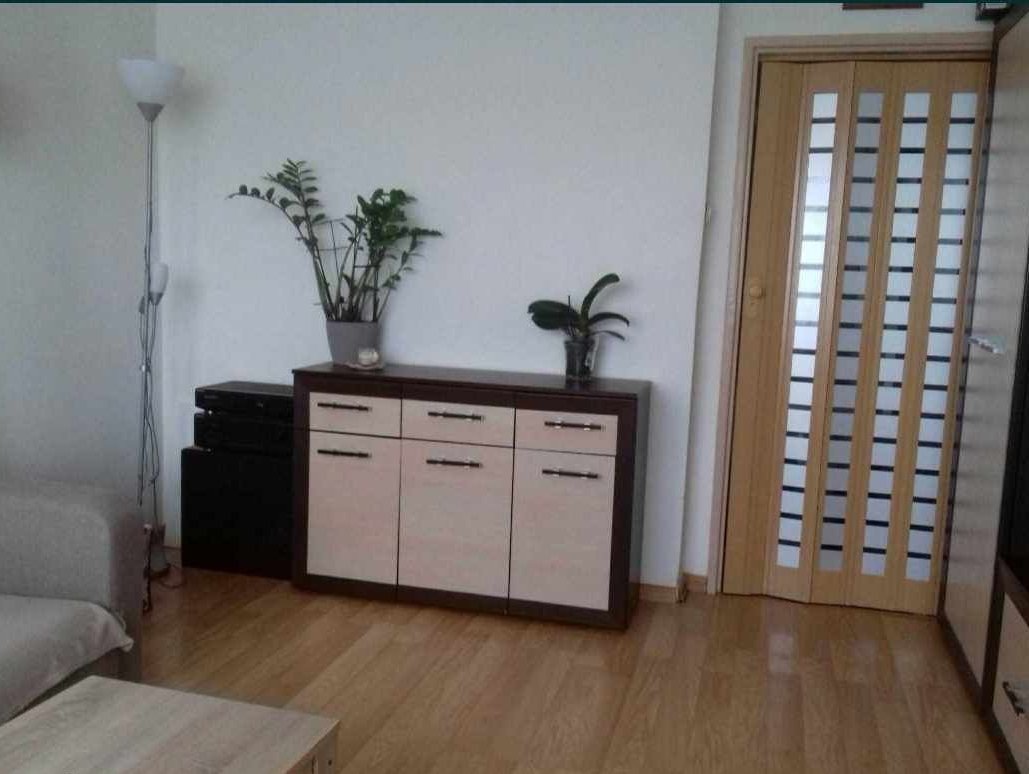 2-pokojowe mieszkanie z pełnym wyposażeniem w Ursusie | Bezpośrednio |