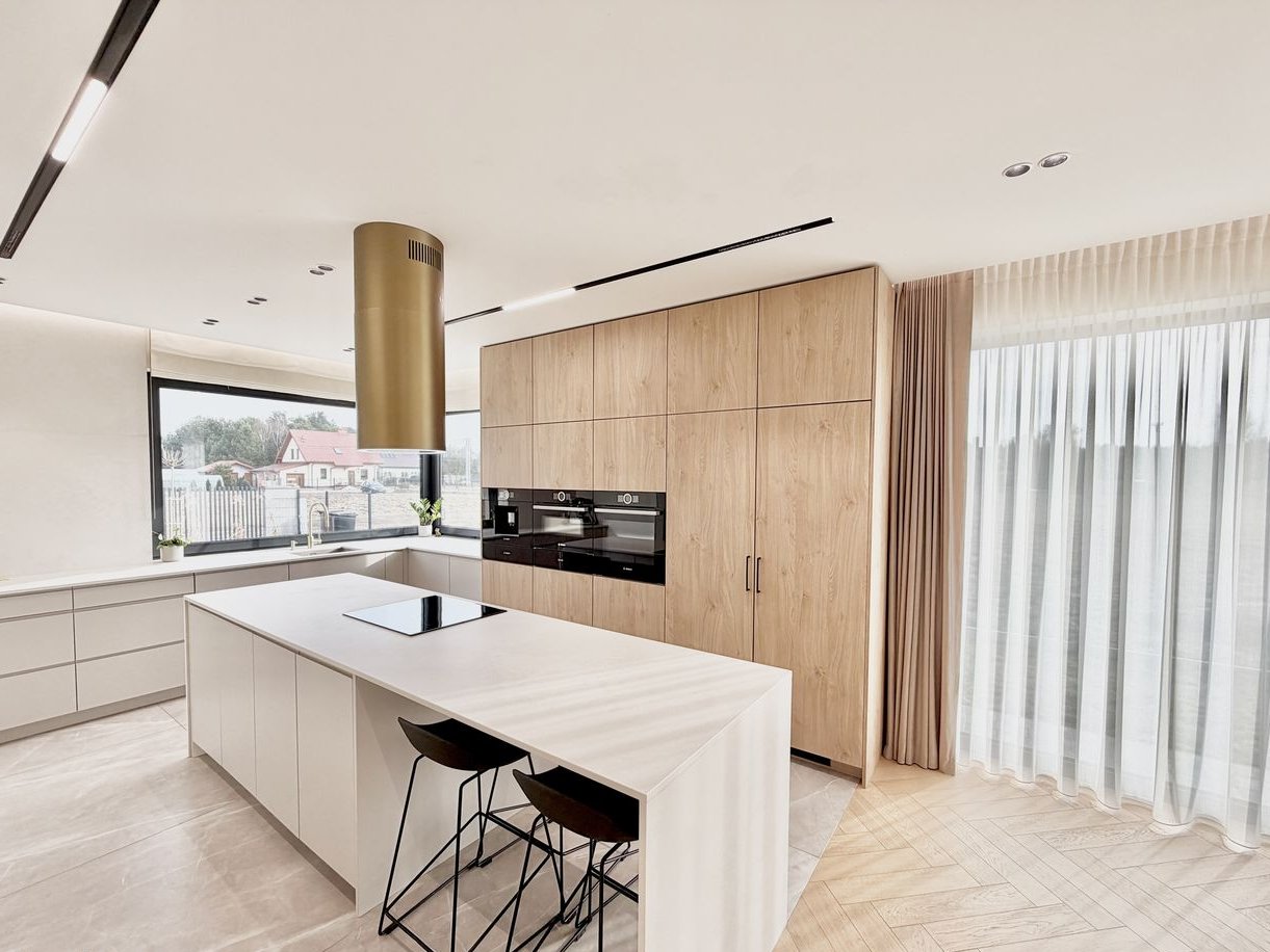 Nowoczesny dom parterowy 201m2|25ar|Białobiel