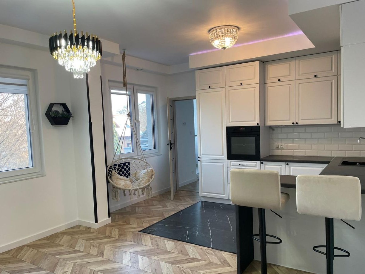 Trzypokojowe mieszkanie w centrum w nowym budownictwie na sprzedaż