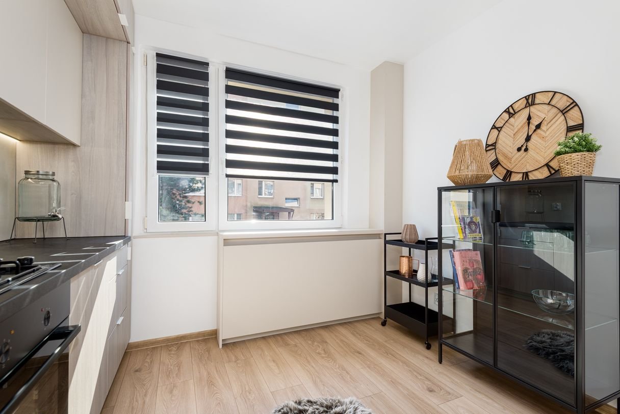 51m2 po remoncie, kuchnia na wymiar, AGD, parking