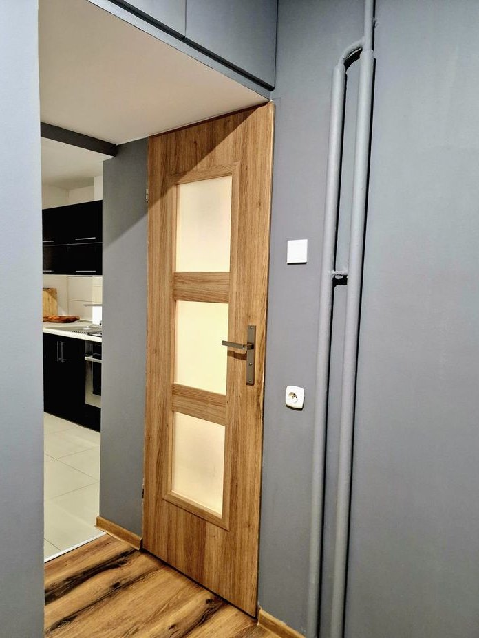 Duża kawalerka w zielonej okolicy, 36m2. Sprzedam.