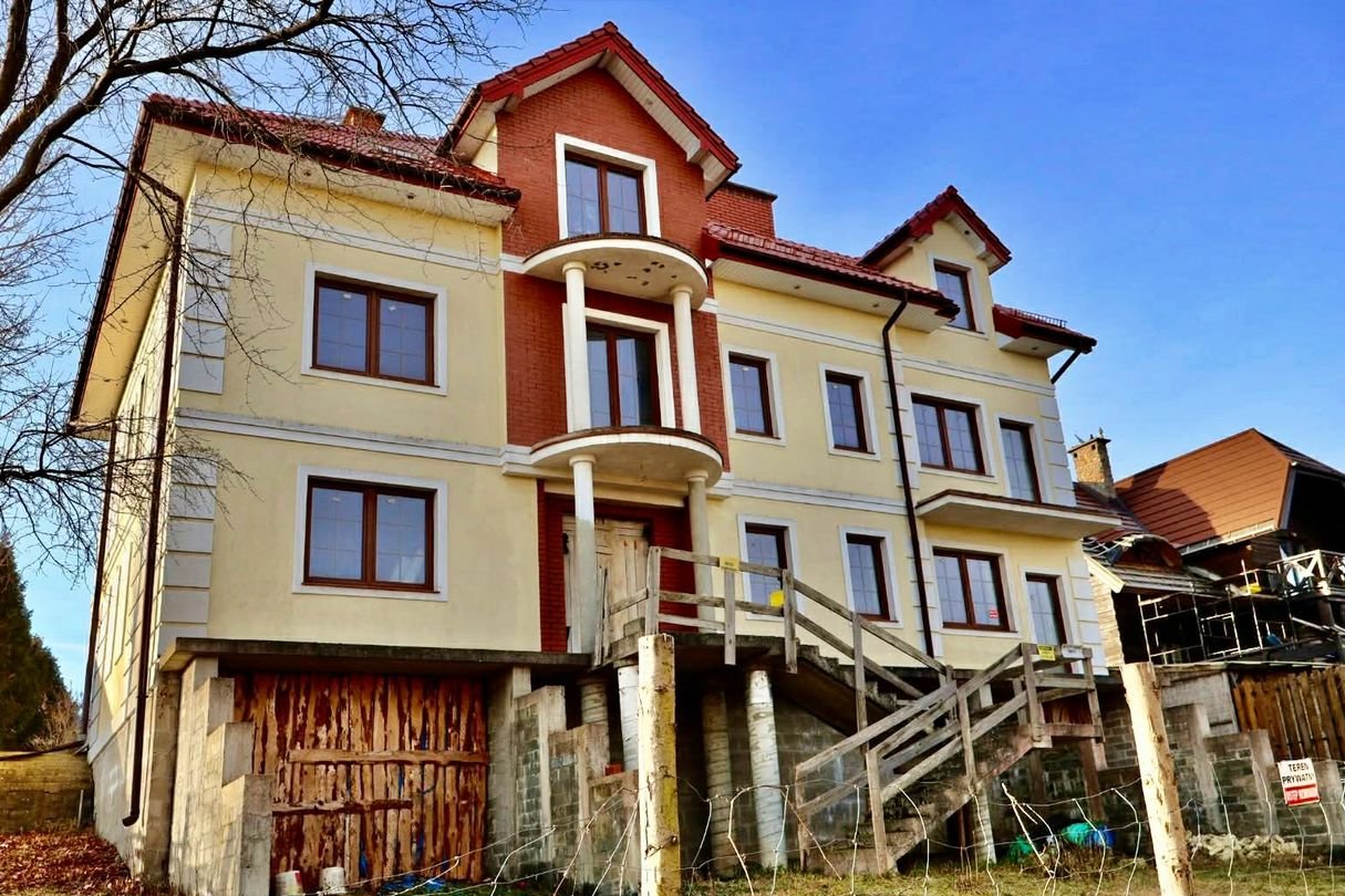 Dom / Pensjonat do wykończenia!