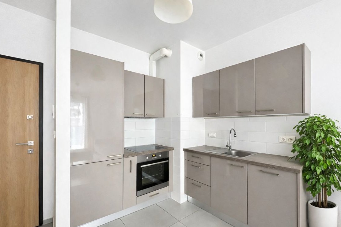 2 pokoje 39 m² | Balkon 7 m² | 2019 | Garaż ✅