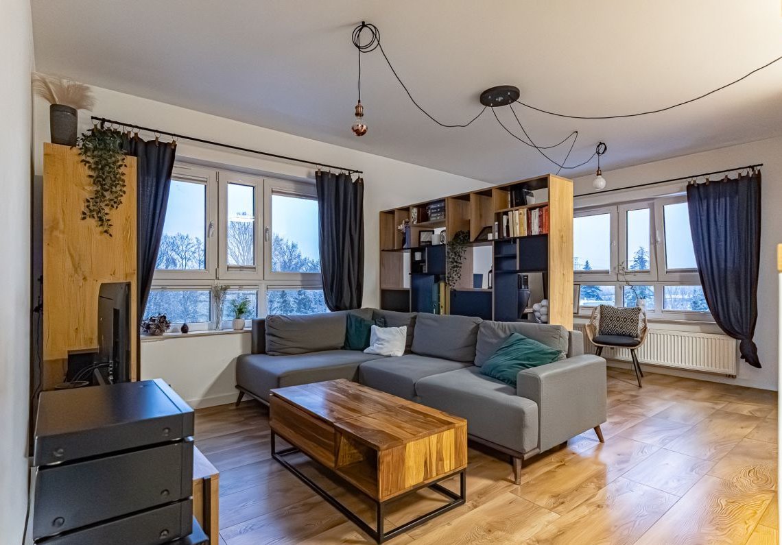 Nowoczesne 2 pokoje 52m², komórka lok., Tenisowa