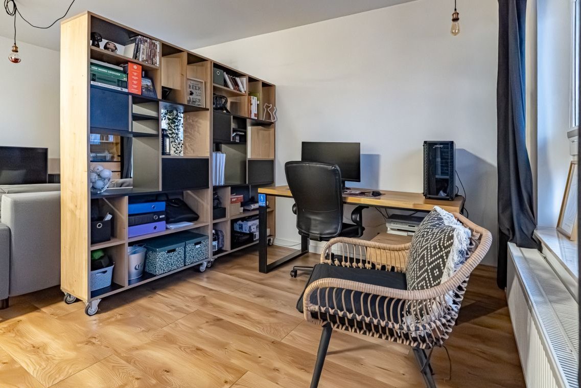 Nowoczesne 2 pokoje 52m², komórka lok., Tenisowa