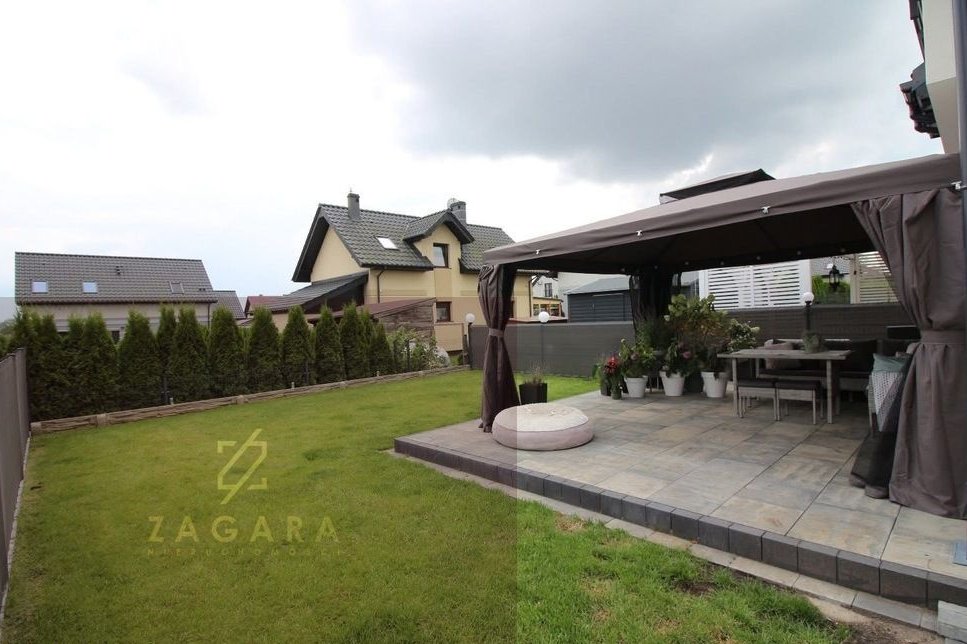 Nowoczesny dom w zabudowie bliźniaczej 4 pokoje