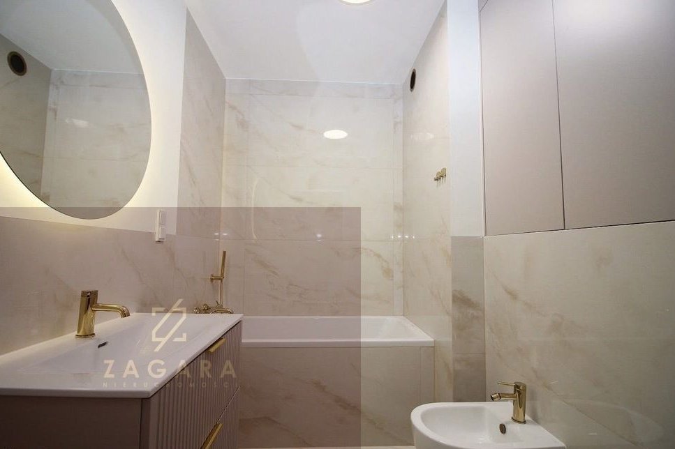 Nowoczesny dom w zabudowie bliźniaczej 4 pokoje