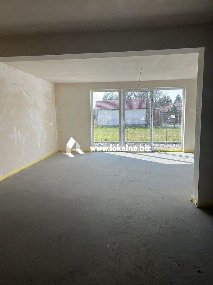 Segment Środkowy, Bez Skosów, Garaż, Na Linii Wkd