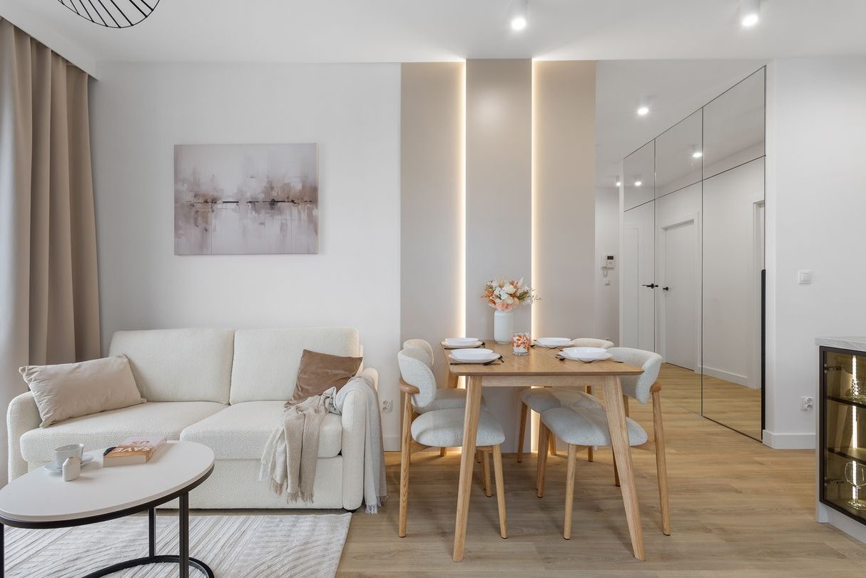 Gotowe do zamieszkania 3 pokoje, klimatyzacja, 8 piętro