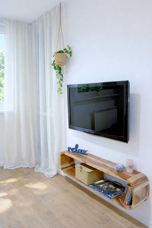 Słoneczne, dwa pokoje przy metrze, balkon, piwnica, zieleń