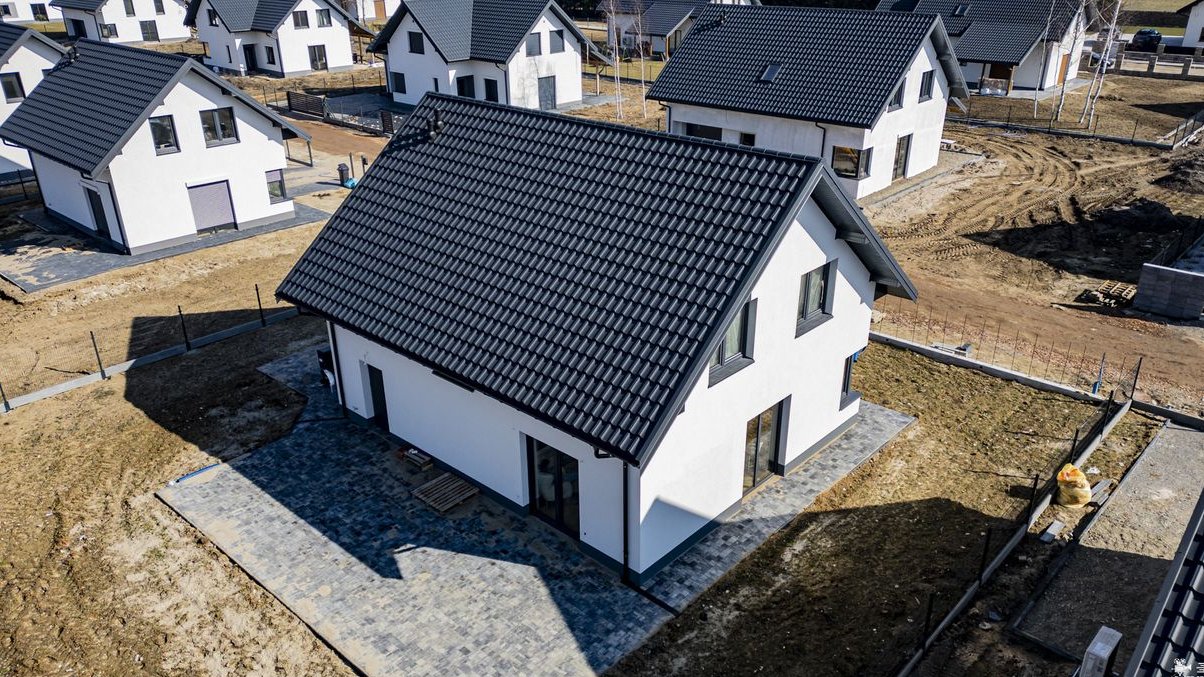 Nowy Dom 134 m² POD KLUCZ | Garaż | Działka 6 ar | Mielec Rzochów
