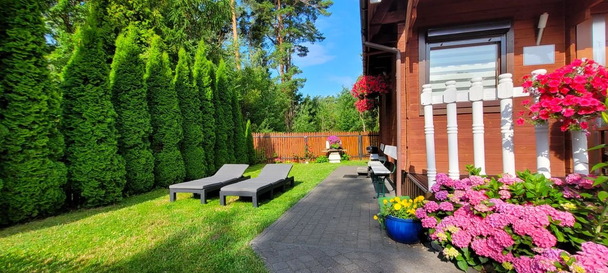 Sprzedam domek nad morzem, Rowy – 15 minut do plaży przez sosnowy las!