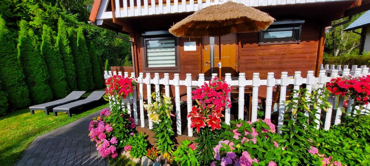 Sprzedam domek nad morzem, Rowy – 15 minut do plaży przez sosnowy las!