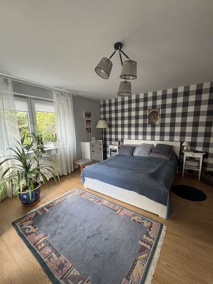 Zaczarowany ogród pod Wojciechowem- garaż, warsztat, piwnica