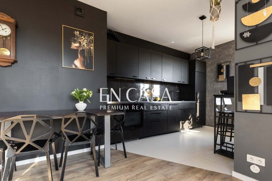 Funkcjonalne I 2 pokoje (możliwość 3)