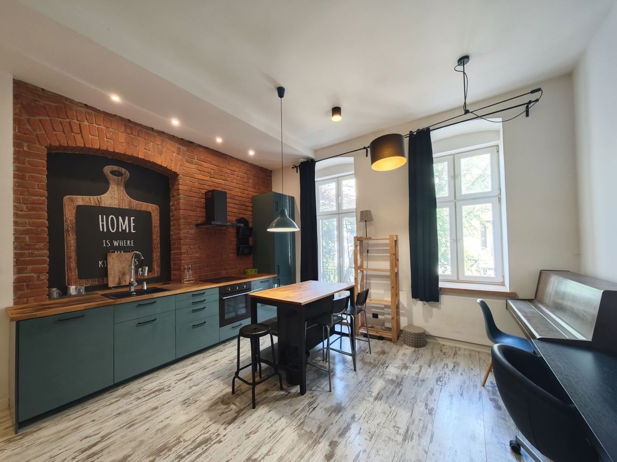 Tylko 6000 zł za m2. Duże mieszkanie w centrum Łodzi na 1 piętrze