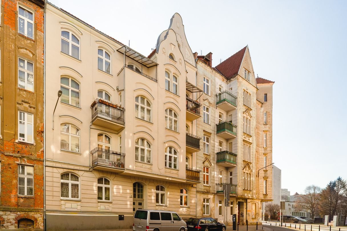 3pok. z widokiem na Browar Mieszczański/kamienica po rewitalizacji