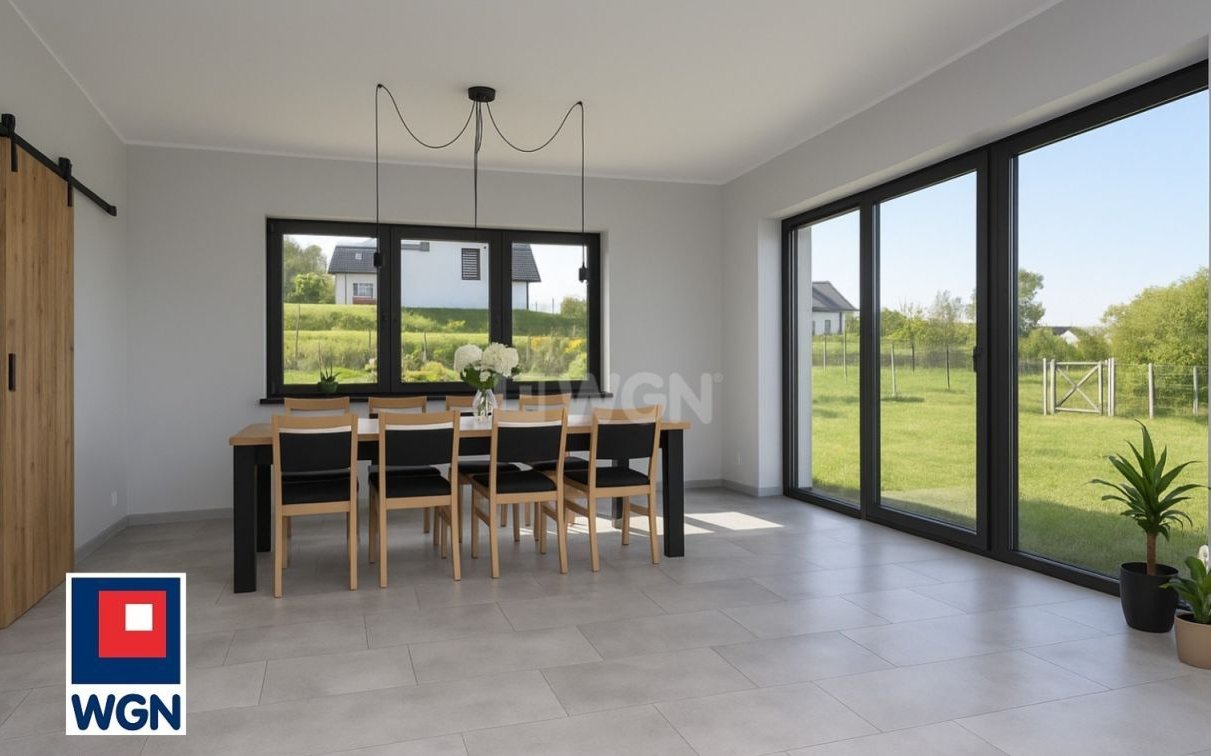 Dom, 250 m², Gościcino