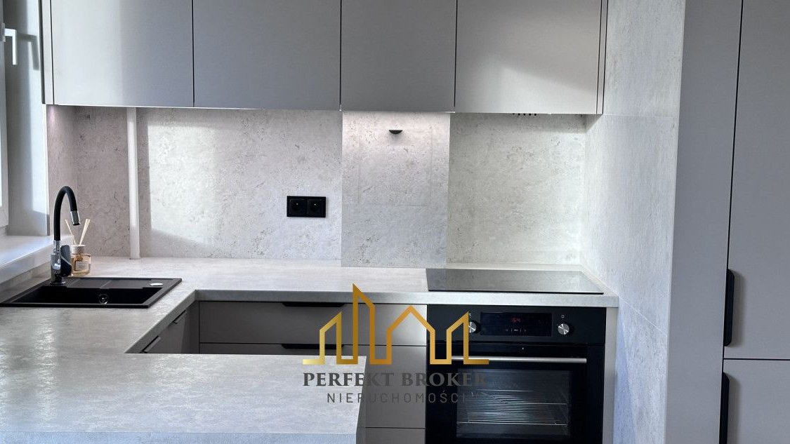 Przytulne mieszkanie z dwoma osobnymi sypialniami!