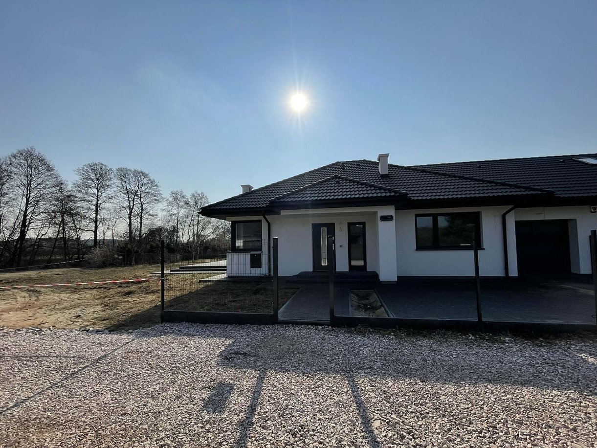 Dom, 122,70 m², Skrzeszew