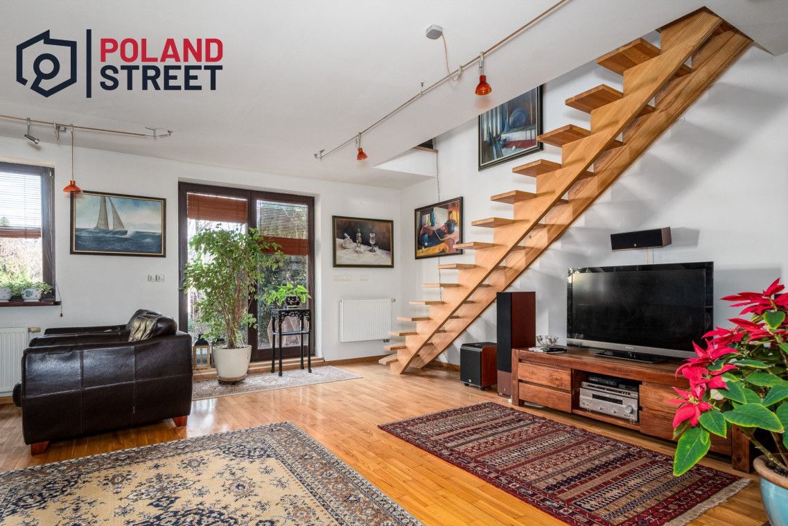 Energooszczędny dom z ogrodem przy strumyku!