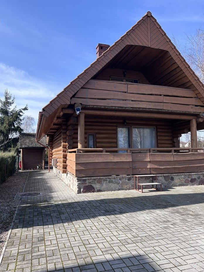 Domek z widokiem na jezioro