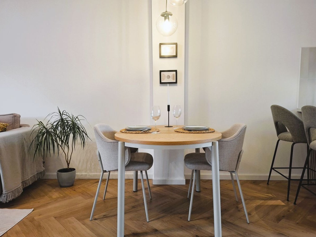 Nowoczesny dom dla rodziny | 3 sypialnie | ogród | wysoki standard